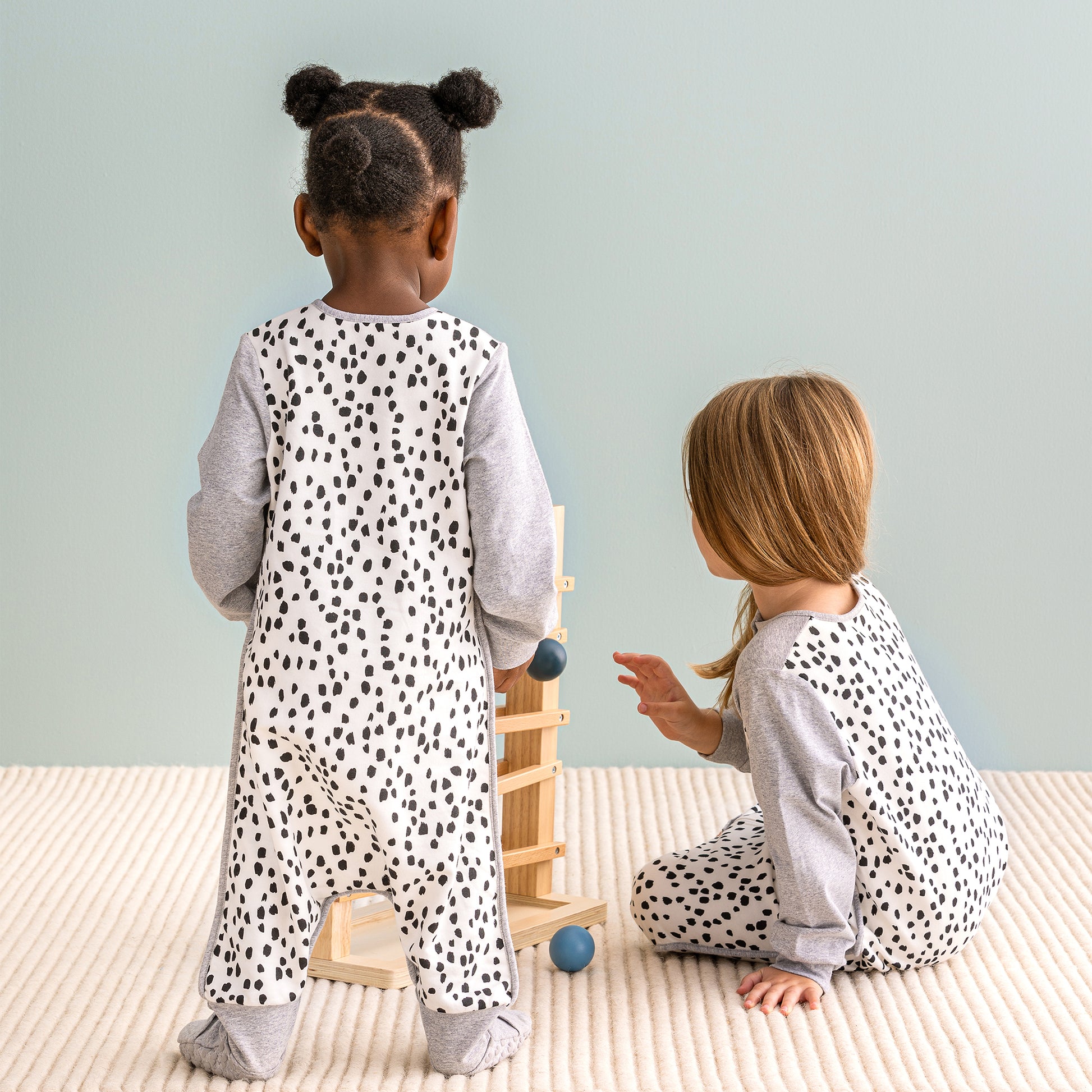 SLEEP SUIT 1.0 TOG ORIGINAL ANIMAL WHITE LONG SLEEVE Love To Dream South Africa
